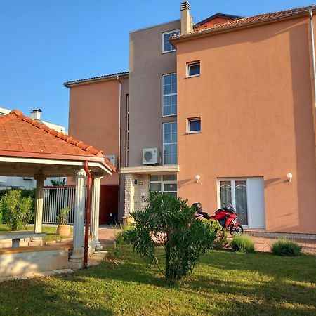 Bed & Breakfast Grgic Novigrad  Zewnętrze zdjęcie