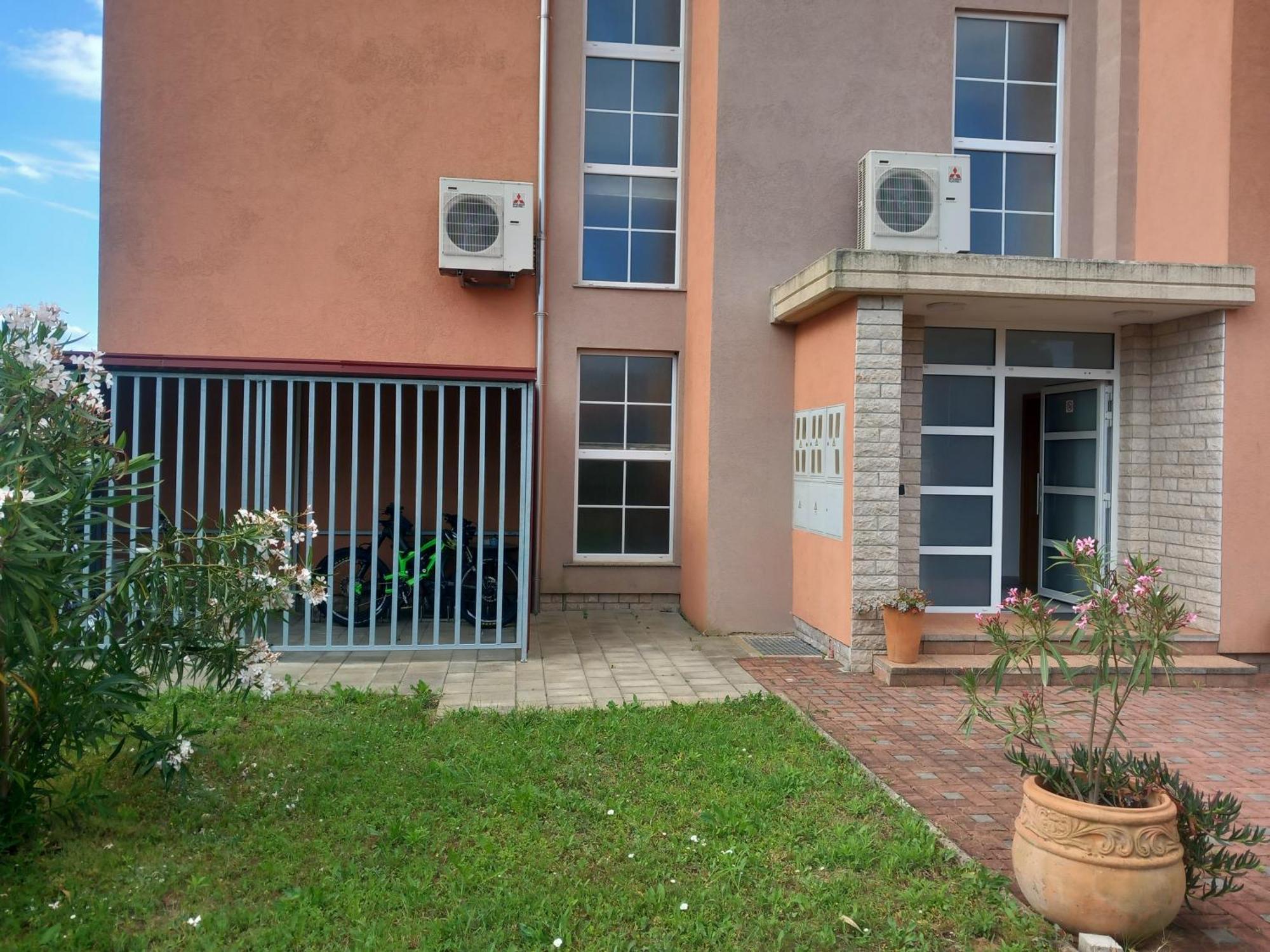 Bed & Breakfast Grgic Novigrad  Zewnętrze zdjęcie
